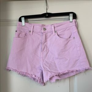 7 For All Mankind short in lilac. Size 27